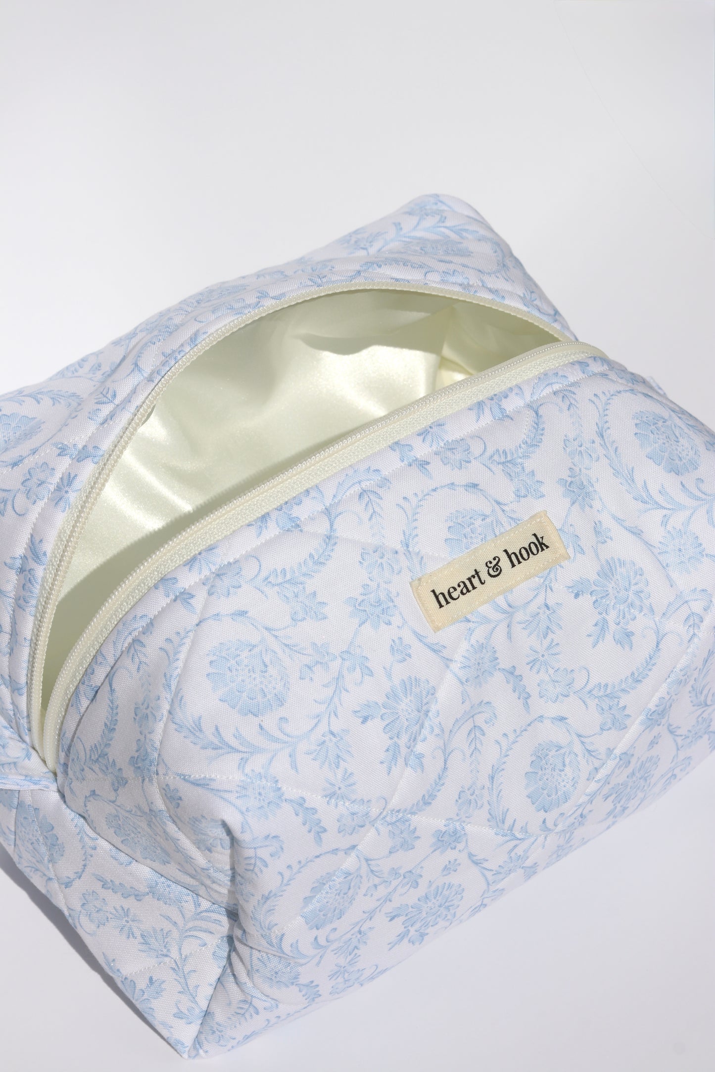 Vintage Blue Makeup Bag