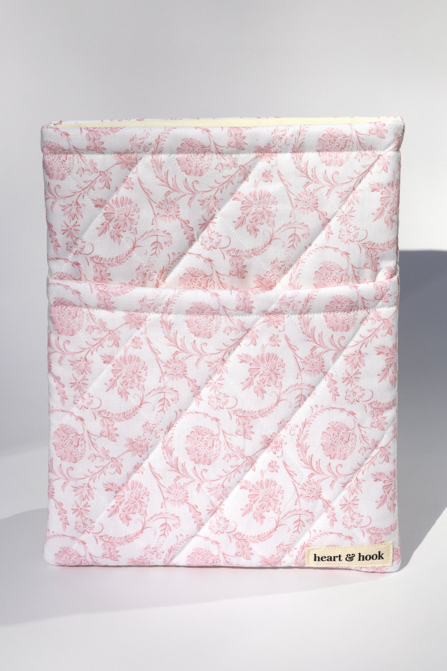 Vintage Pink E-Reader / Book Sleeve