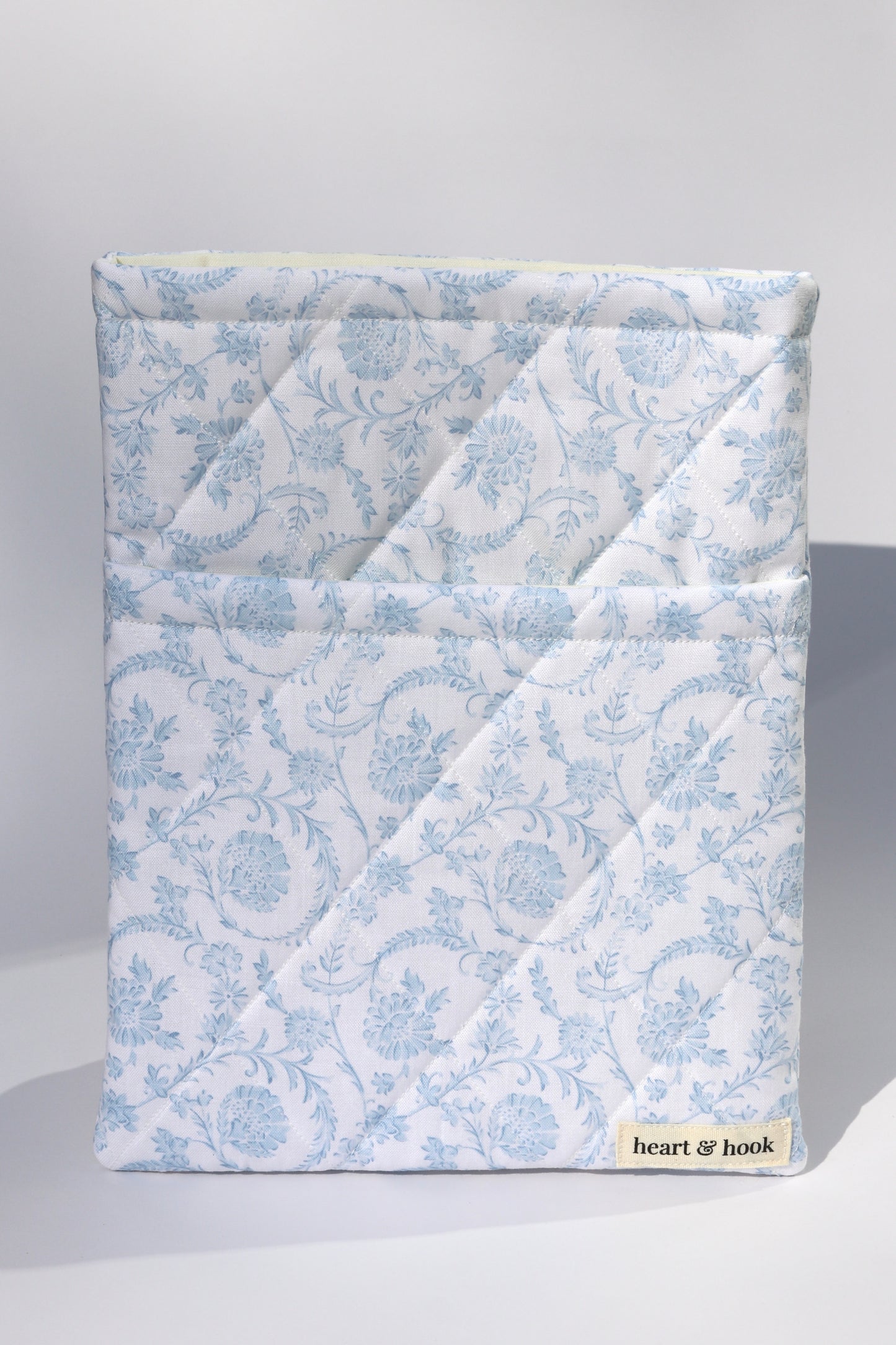 Vintage Blue E-Reader / Book Sleeve
