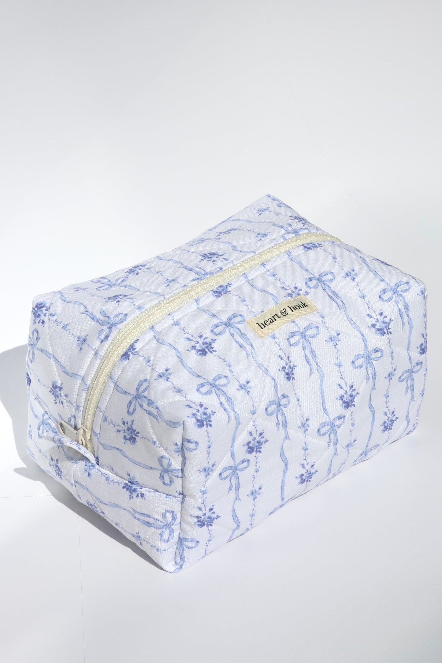 Blue Ribbon Blooms Makeup Bag