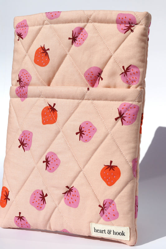 Berry Pink E-Reader / Book Sleeve