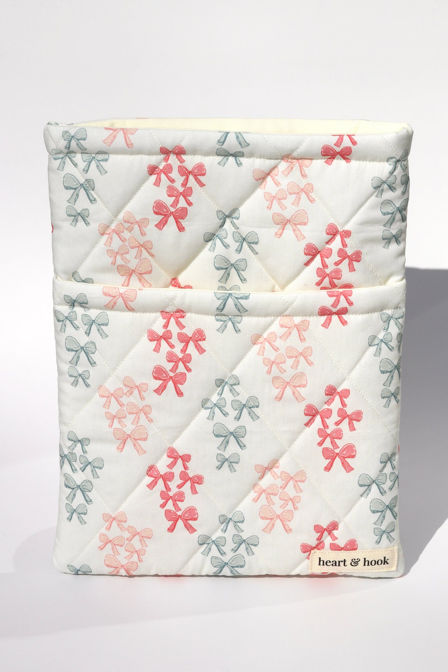 Blush & Blue Bows Book Sleeve